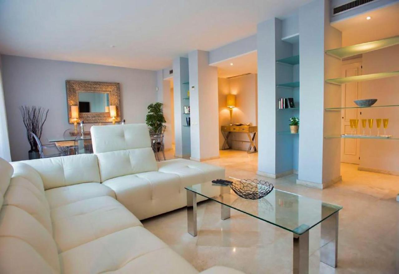 Apartamento Beachfront Penthouse Marbella, Rio Real Playa