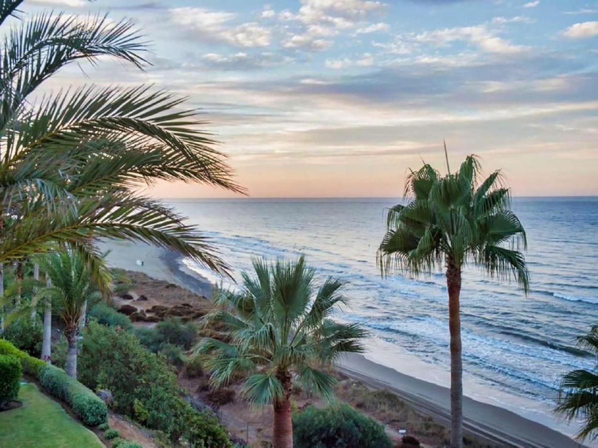 Beachfront Penthouse Marbella, Rio Real Playa