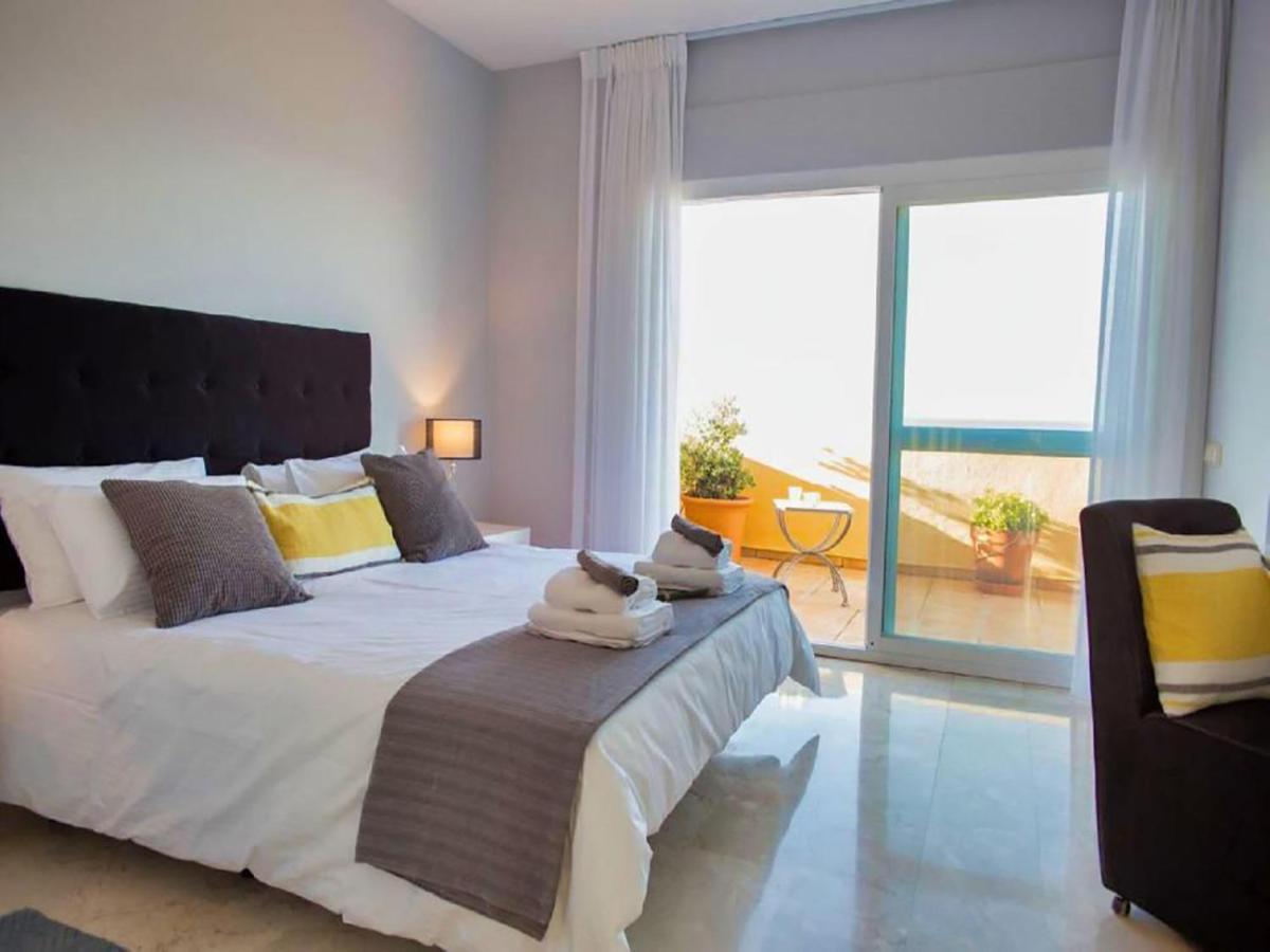 Beachfront Penthouse Marbella, Rio Real Playa Apartamento Marbella